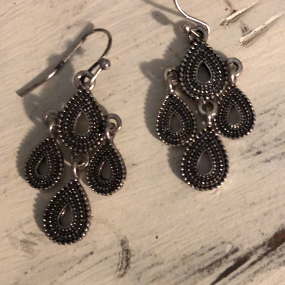 * EarRings * - Picture 2 of 7